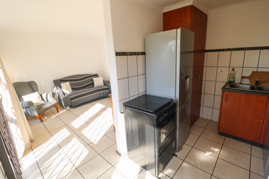 5 Bedroom Property for Sale in Vincent Heights Eastern Cape